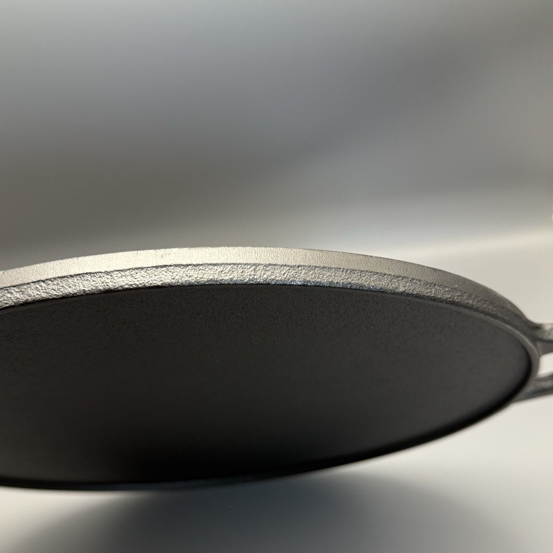 Dwustronna żeliwna patelnia gr – Skillet Cast Iron Camp recenzja i cena